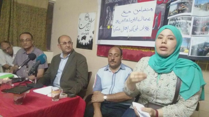 Trade unionists and activists in Cairo show their solidarity jailed Alexandria Shipyard workers at a public meeting organised by the defence campaign on 15 August 2016